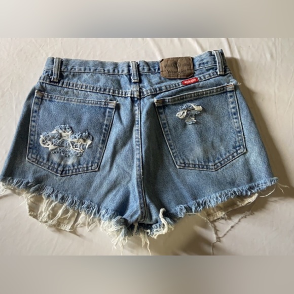 Wrangler distressed shorts - Picture 2 of 4